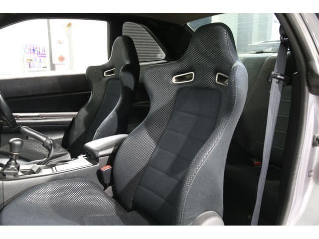 2001 Nissan Skyline JDM car for sale — photo 11 of 16