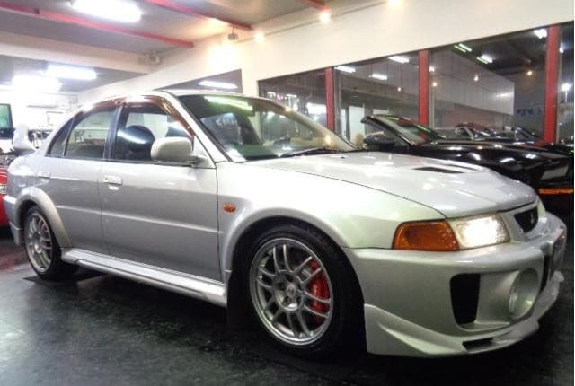 1998 Mitsubishi Lancer JDM car for sale — photo 8 of 25