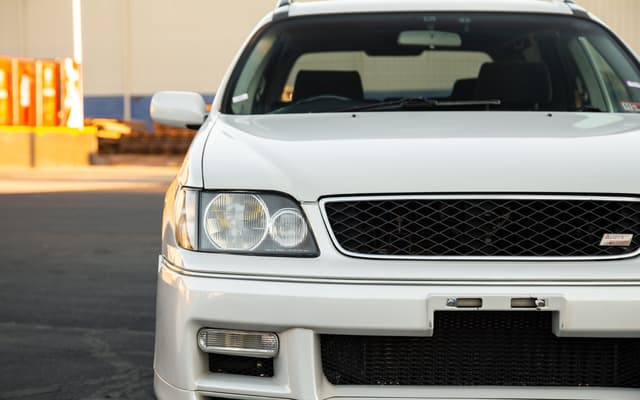 1998 Nissan Stagea JDM car for sale — photo 4 of 5