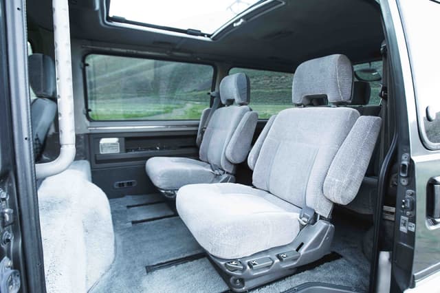 1992 Mitsubishi Delica JDM car for sale — photo 11 of 25