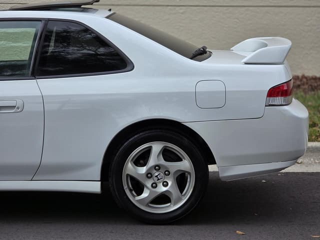 2000 Honda Prelude JDM car for sale — photo 24 of 25