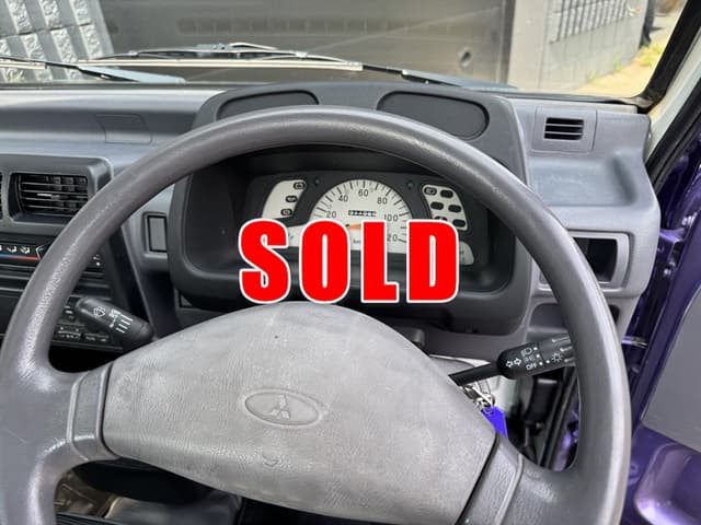 1998 Mitsubishi Minicab JDM car for sale — photo 24 of 25