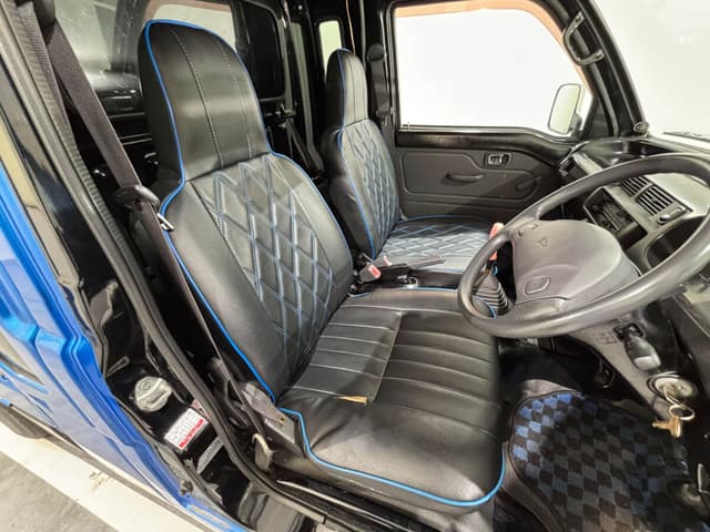 1999 Daihatsu Hijet JDM car for sale — photo 12 of 25