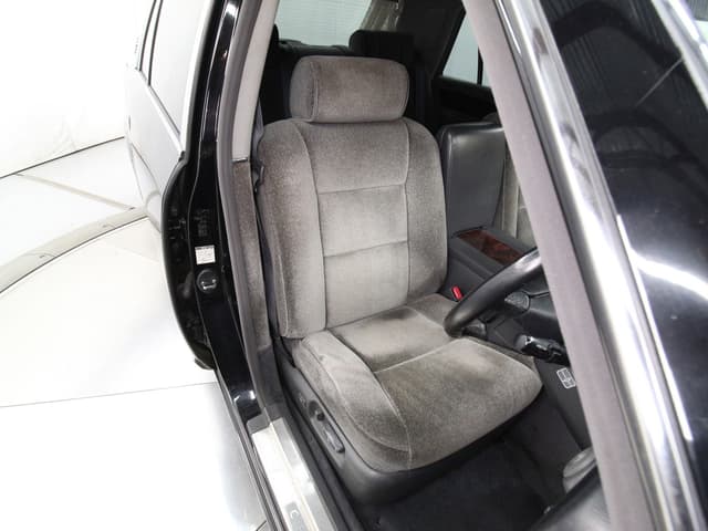 1997 Toyota Century JDM car for sale — photo 16 of 25