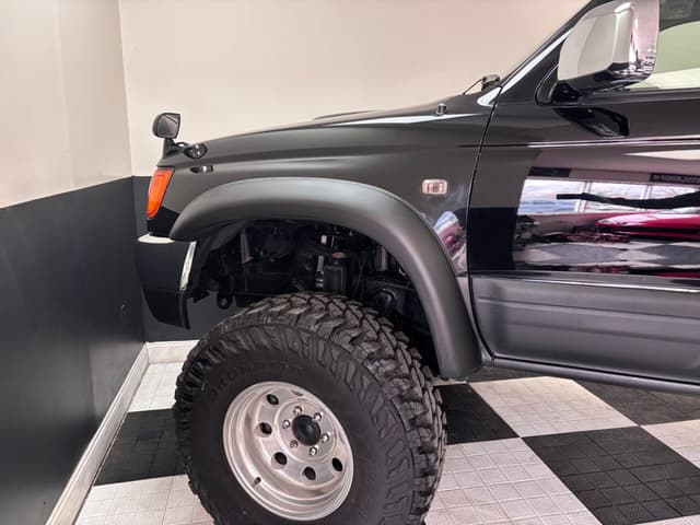 1999 Toyota Hilux JDM car for sale — photo 8 of 25