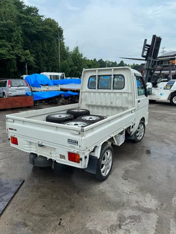 2000 Daihatsu Hijet JDM car for sale — photo 6 of 12