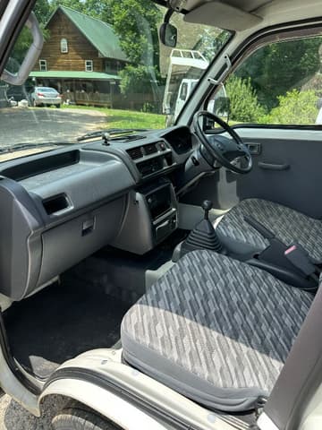 2001 Daihatsu Hijet JDM car for sale — photo 15 of 24