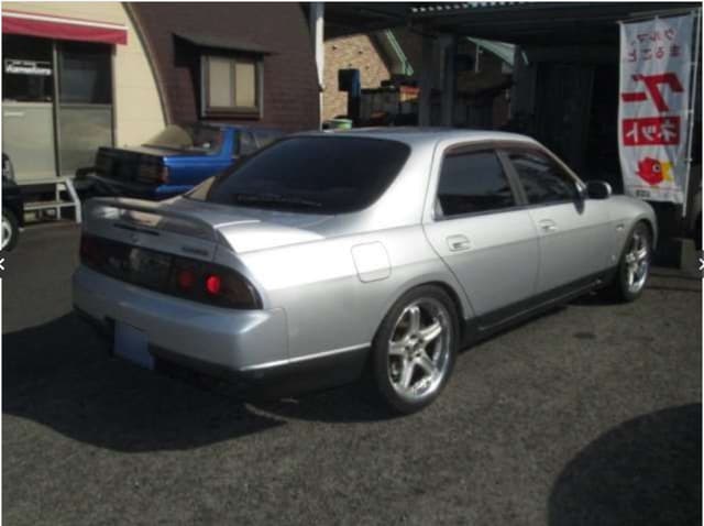1996 Nissan Skyline JDM car for sale — photo 4 of 24