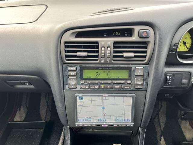 2001 Toyota Aristo JDM car for sale — photo 7 of 12
