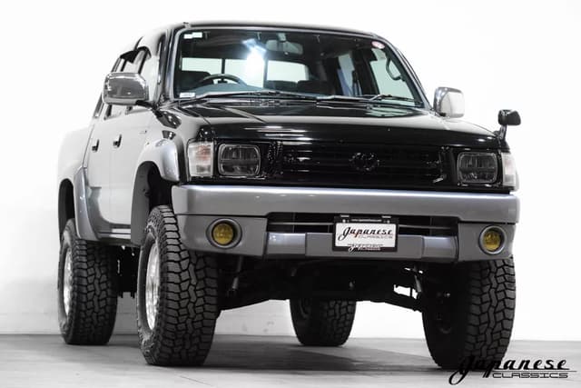 1999 Toyota Hilux JDM car for sale — photo 3 of 25