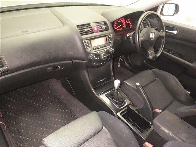 2007 Honda Accord JDM car for sale — photo 3 of 11