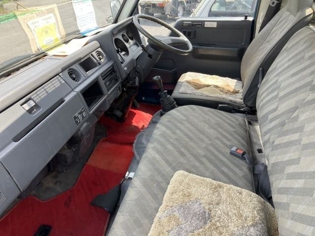 1992 Toyota Dyna JDM car for sale — photo 3 of 6