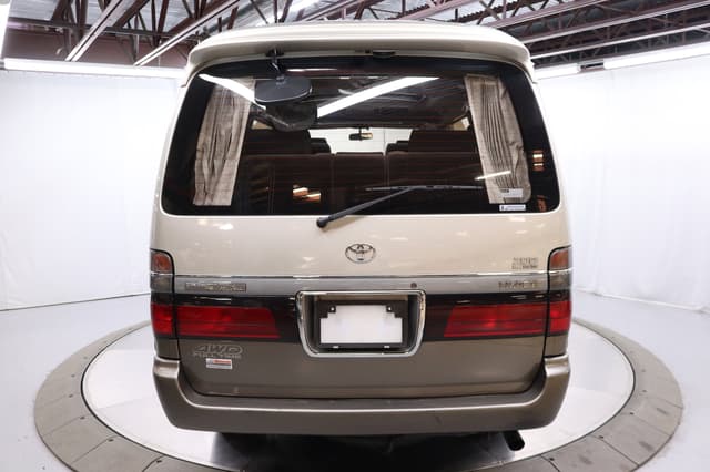 1997 Toyota HiAce JDM car for sale — photo 6 of 25