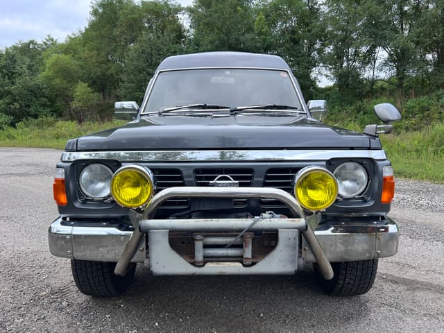 1991 Nissan Safari JDM car for sale — photo 9 of 23