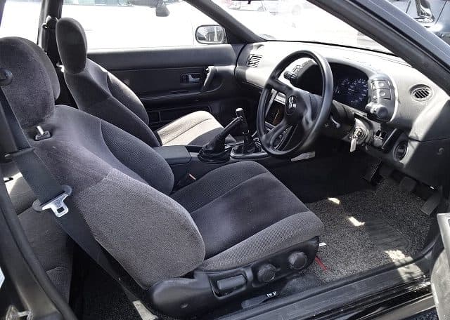 1990 Nissan Skyline JDM car for sale — photo 13 of 25