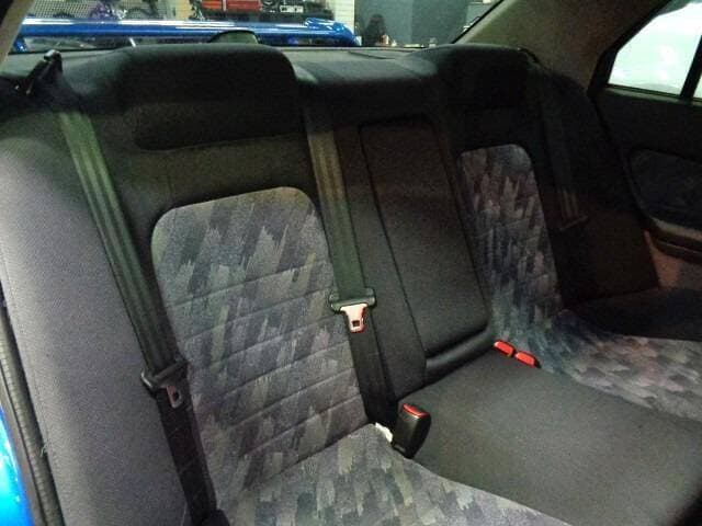 1998 Nissan Skyline JDM car for sale — photo 6 of 12