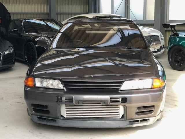 1990 Nissan Skyline JDM car for sale — photo 2 of 11