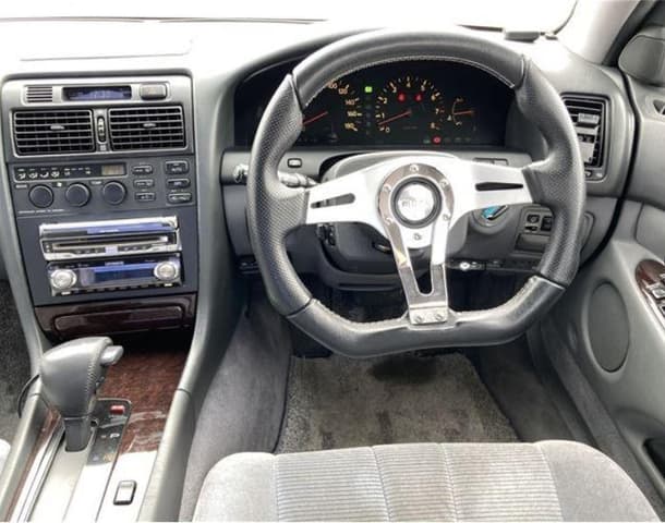 1992 Toyota Aristo JDM car for sale — photo 5 of 20