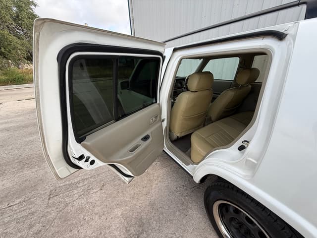 2000 Nissan Rasheen JDM car for sale — photo 12 of 22