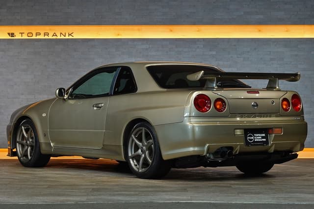 2002 Nissan Skyline JDM car for sale — photo 4 of 25