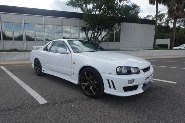 1998 Nissan Skyline JDM car for sale — photo 3 of 18