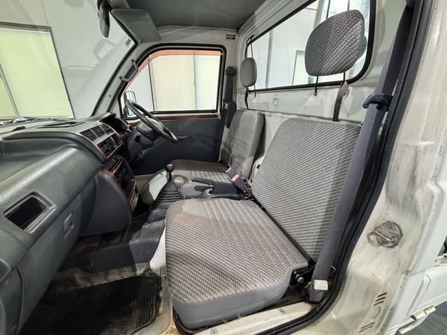 2000 Daihatsu Hijet JDM car for sale — photo 14 of 25