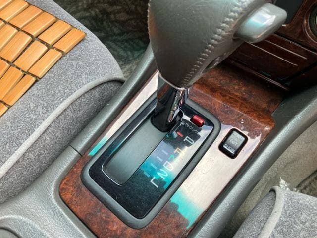 1999 Toyota Mark II JDM car for sale — photo 19 of 20