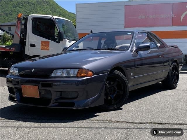 1991 Nissan Skyline JDM car for sale — photo 2 of 25