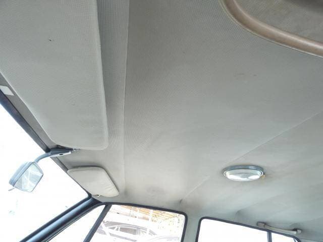 1972 Nissan Skyline JDM car for sale — photo 17 of 20