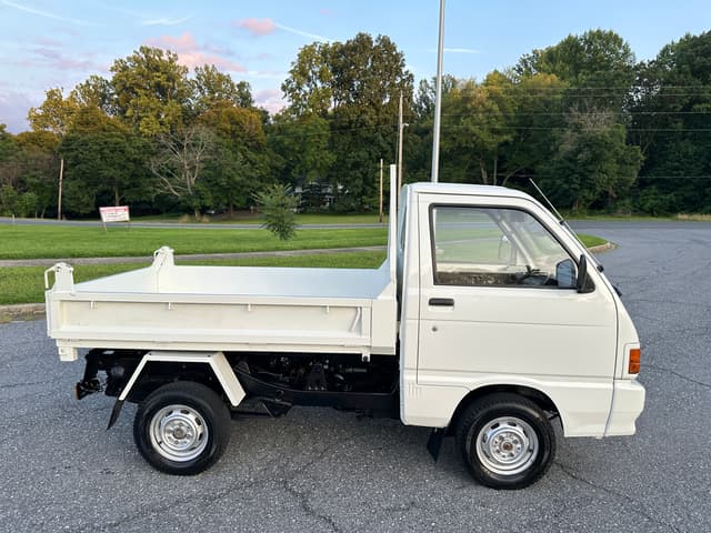 1991 Daihatsu Hijet JDM car for sale — photo 7 of 17
