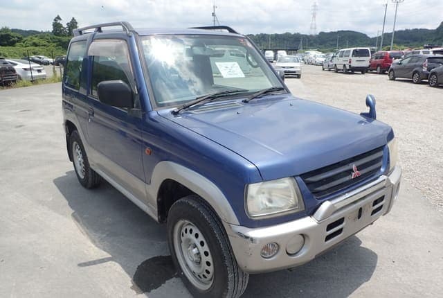1998 Mitsubishi Pajero Mini JDM car for sale — photo 7 of 25