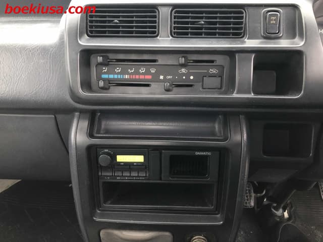 1999 Daihatsu Hijet JDM car for sale — photo 17 of 21