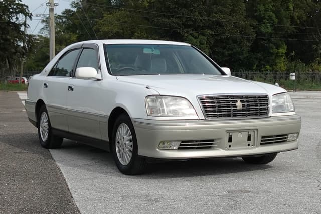2000 Toyota Crown JDM car for sale — photo 3 of 18