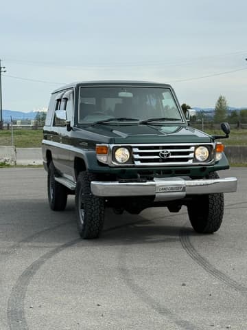 2001 Toyota Land Cruiser JDM car for sale — photo 8 of 10