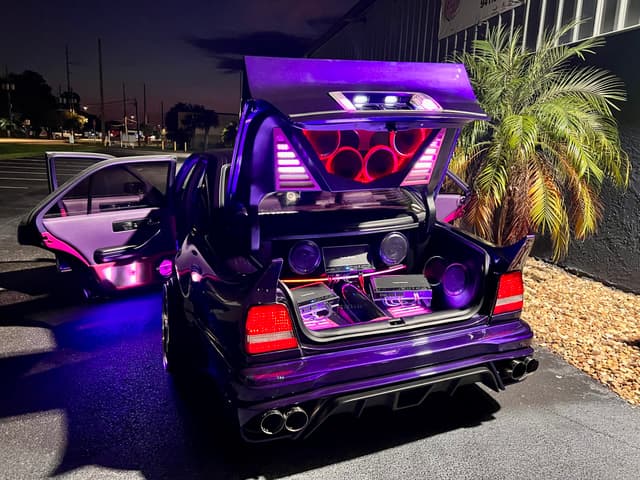 1994 Nissan Cima JDM car for sale — photo 3 of 25