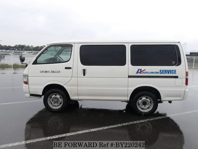 2002 Toyota HiAce JDM car for sale — photo 2 of 25