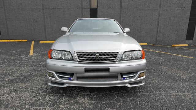 1999 Toyota Chaser JDM car for sale — photo 2 of 17