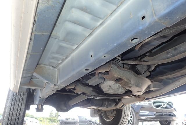 1998 Mitsubishi Pajero Mini JDM car for sale — photo 23 of 25