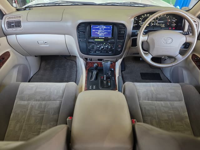 2000 Toyota Land Cruiser JDM car for sale — photo 16 of 20