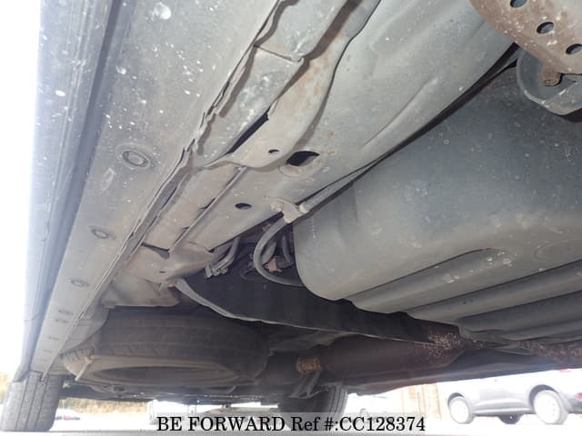 2011 Toyota Voxy JDM car for sale — photo 18 of 25
