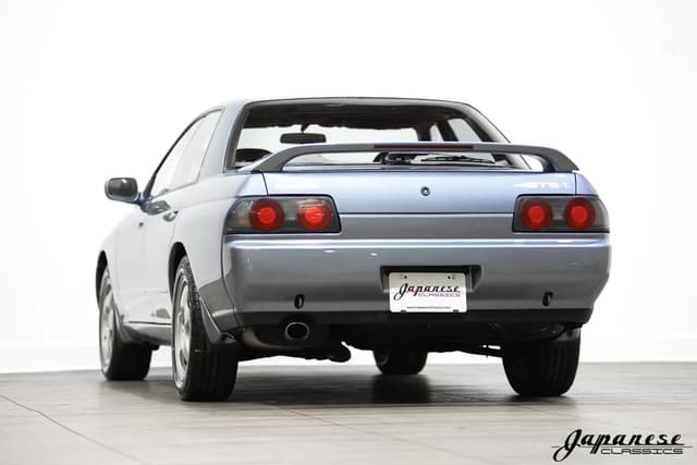 1989 Nissan Skyline JDM car for sale — photo 6 of 25