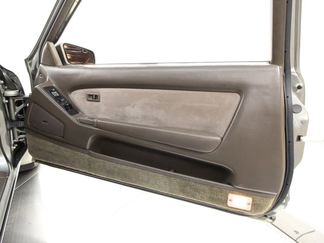 1991 Toyota Soarer JDM car for sale — photo 20 of 25