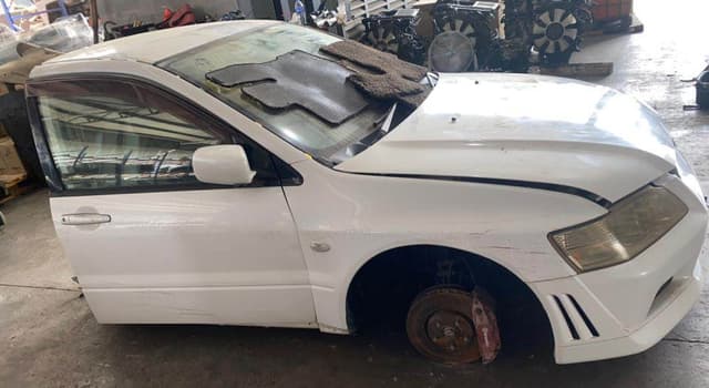 Mitsubishi Lancer Evolution JDM car for sale — photo 6 of 8