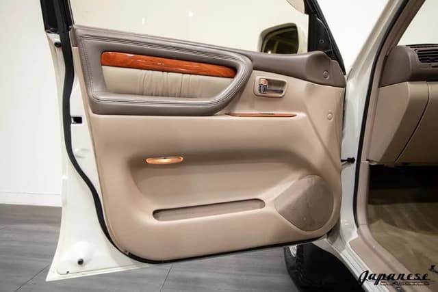 1999 Toyota Land Cruiser JDM car for sale — photo 19 of 25