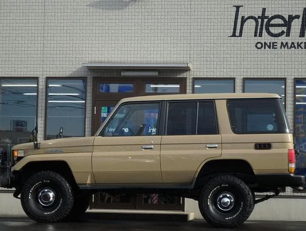 1992 Toyota Land Cruiser JDM car for sale — photo 7 of 8