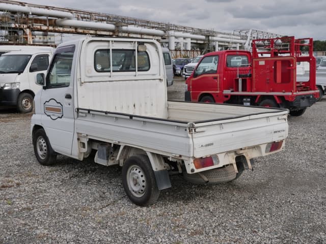 2001 Mitsubishi Minicab JDM car for sale — photo 7 of 25