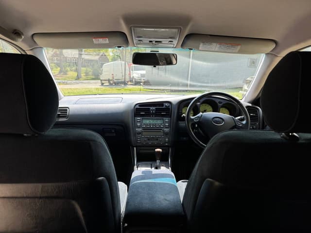 1998 Toyota Aristo JDM car for sale — photo 4 of 17