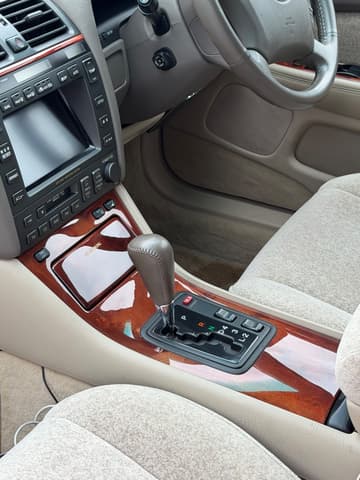 1998 Toyota Celsior JDM car for sale — photo 8 of 25
