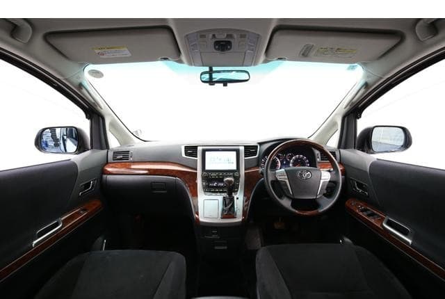 2010 Toyota Vellfire JDM car for sale — photo 14 of 25