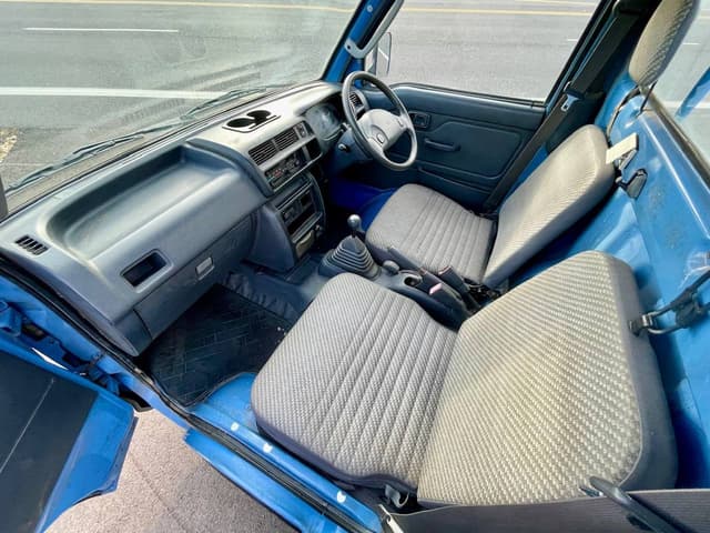 1999 Daihatsu Hijet JDM car for sale — photo 21 of 25